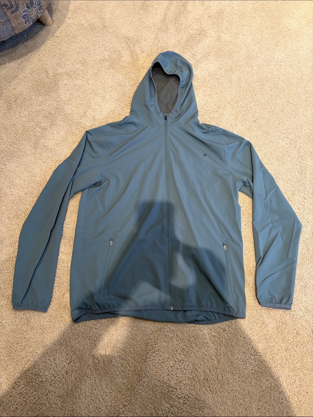 Vuori Men's Hooded Lightweight Rain Jacket